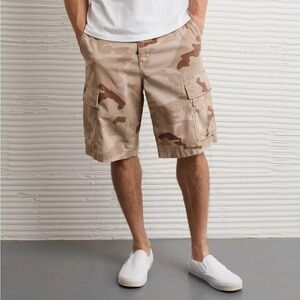 American Eagle Outfitters Beige Camouflage Cargo Shorts